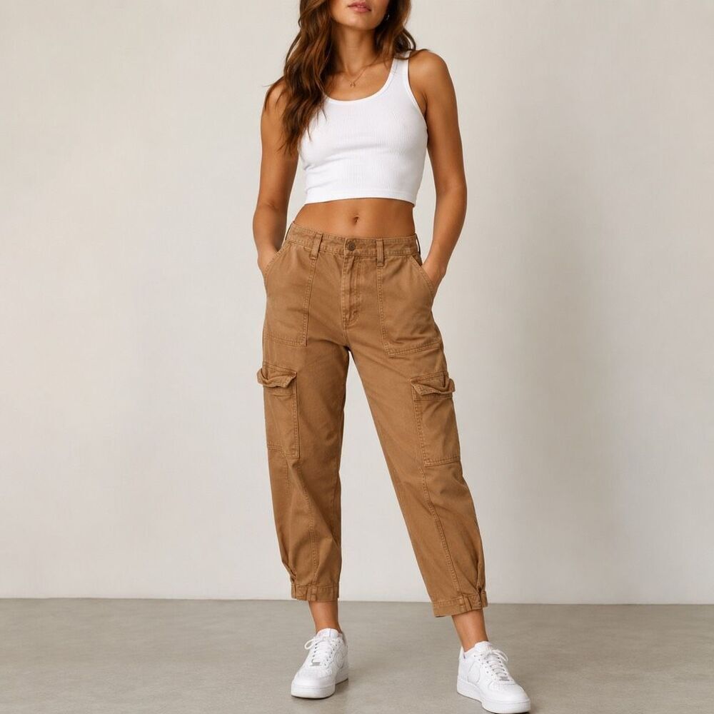 Banana Republic Tan Cropped Cargo Pants